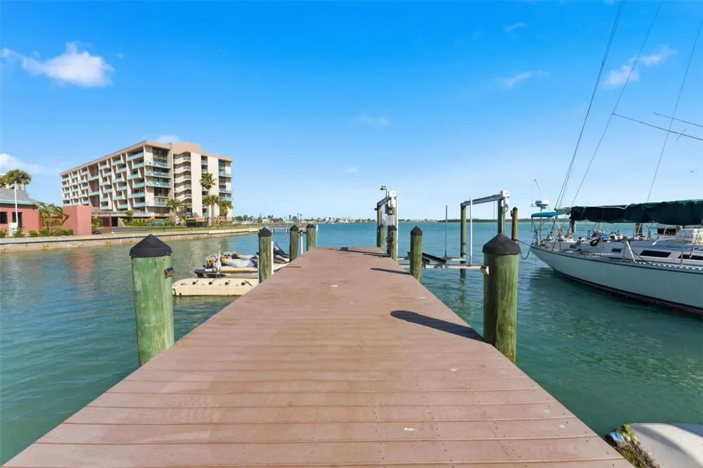 220 126TH AVENUE #1 Treasure Island, FL 33706