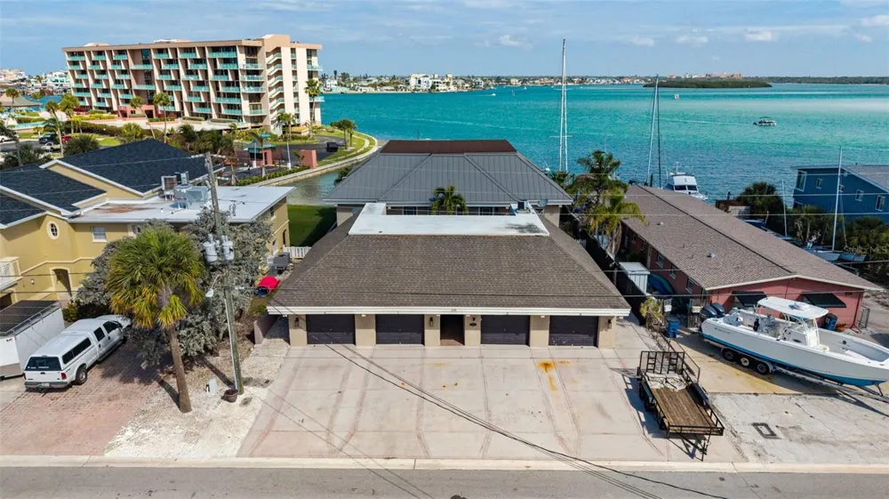220 126TH AVENUE #1 Treasure Island, FL 33706