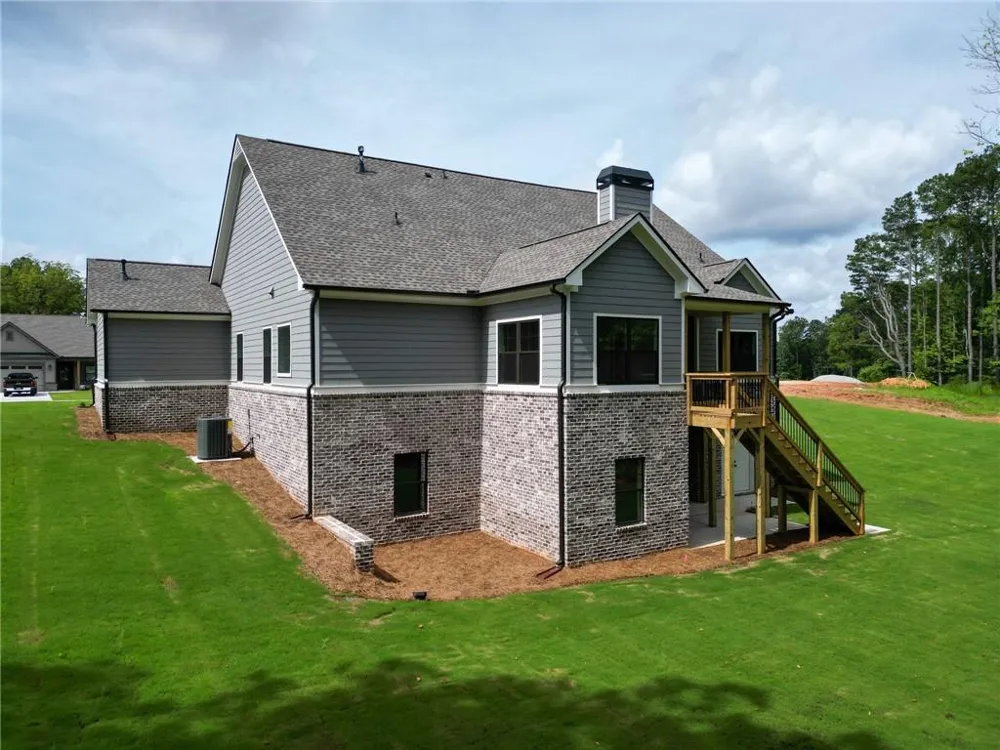 135 River Ridge Walk Monroe, GA 30656