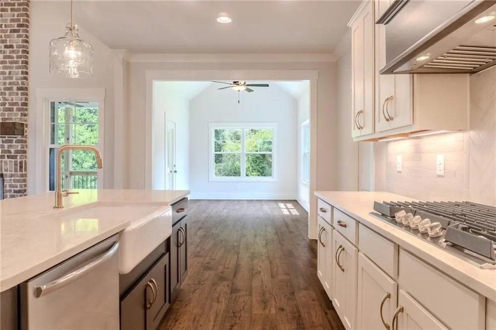 135 River Ridge Walk Monroe, GA 30656