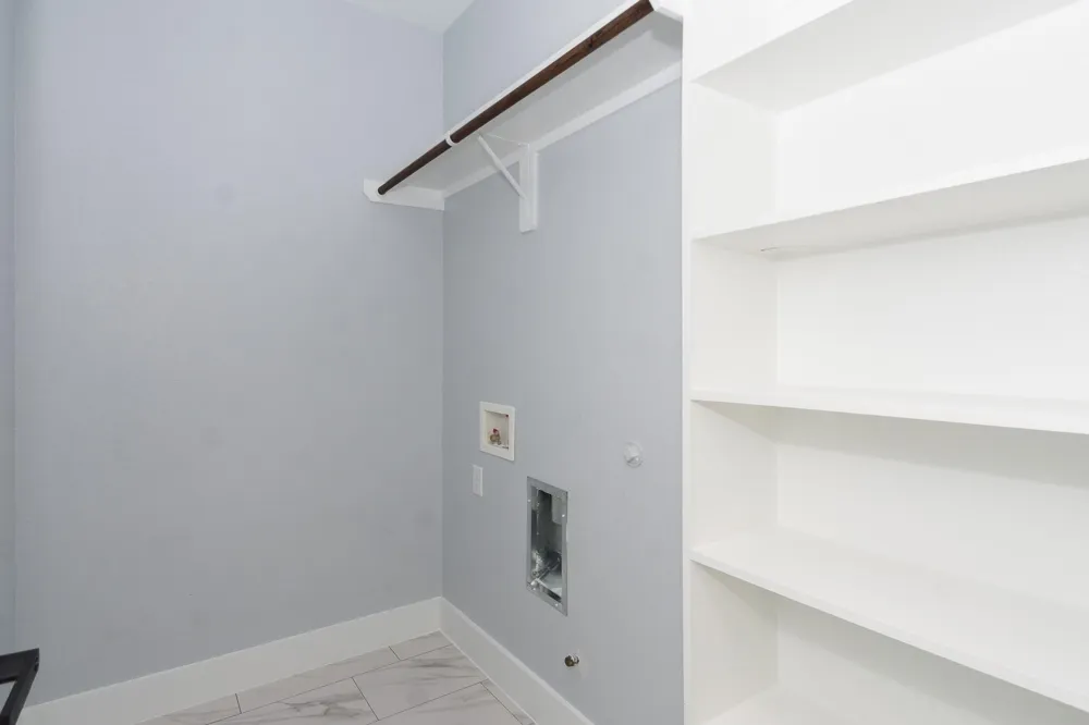 6513 Avenue B #B Houston, TX 77011