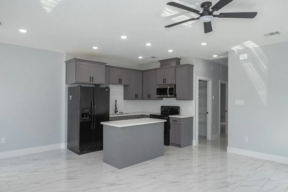 6513 Avenue B #B Houston, TX 77011