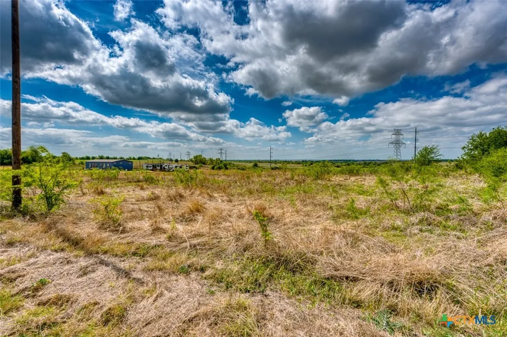 N Fm 2184 Rogers, TX 76569