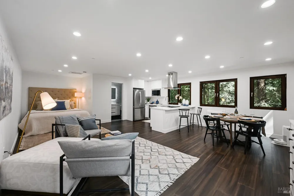 14685 Willow Road Guerneville, CA 95446