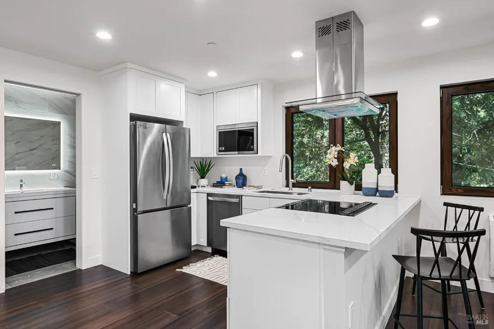14685 Willow Road Guerneville, CA 95446