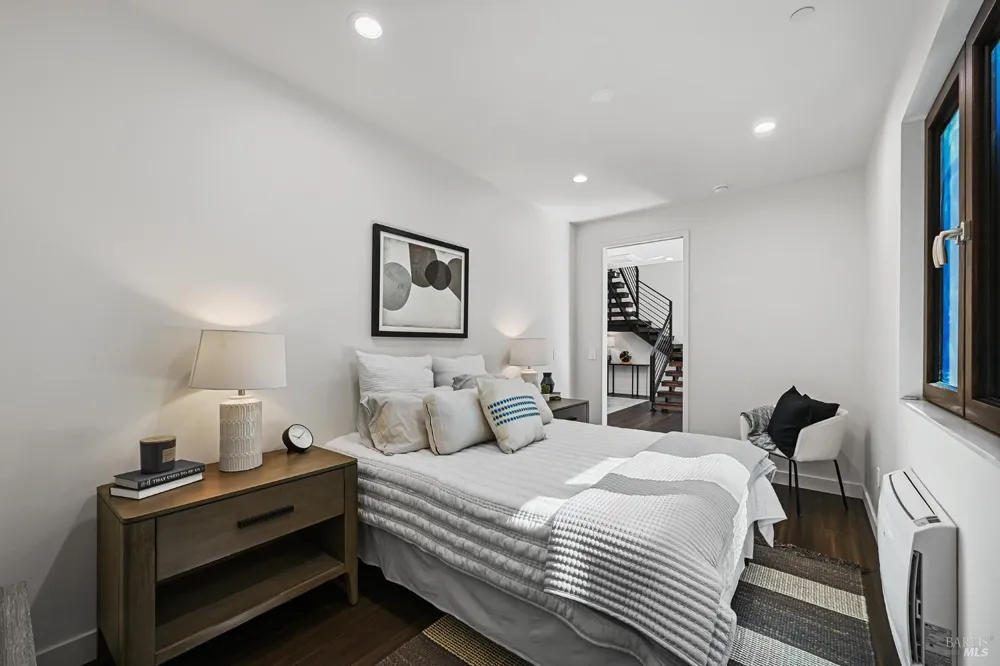 14685 Willow Road Guerneville, CA 95446