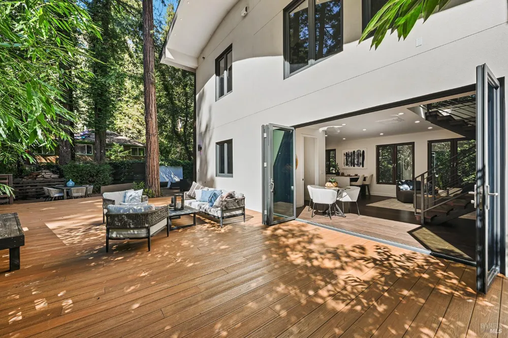 14685 Willow Road Guerneville, CA 95446