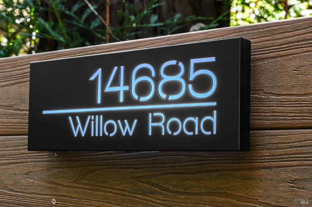 14685 Willow Road Guerneville, CA 95446