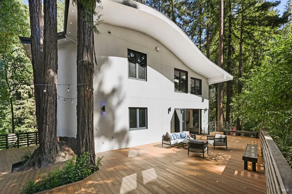 14685 Willow Road Guerneville, CA 95446