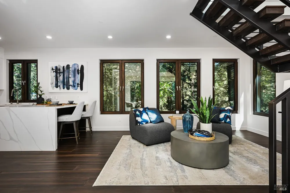 14685 Willow Road Guerneville, CA 95446