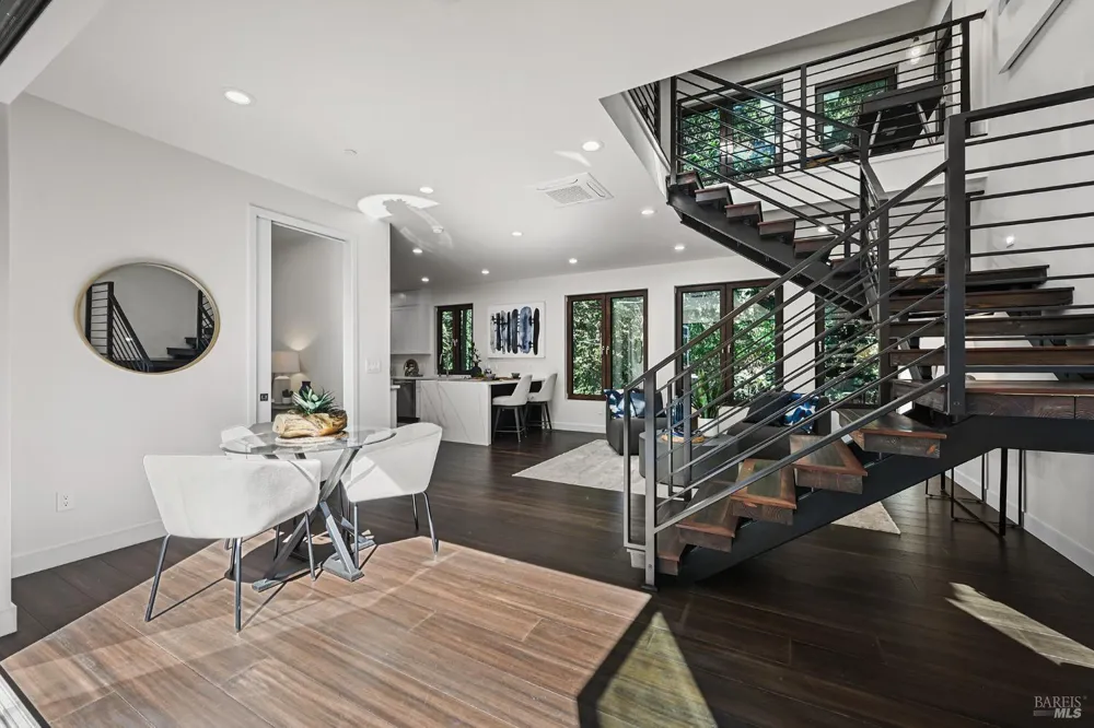 14685 Willow Road Guerneville, CA 95446