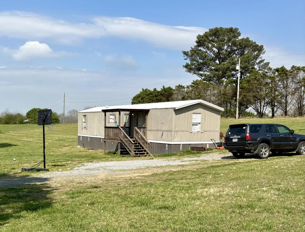 821 Dunn Road E Crandall, GA 30711