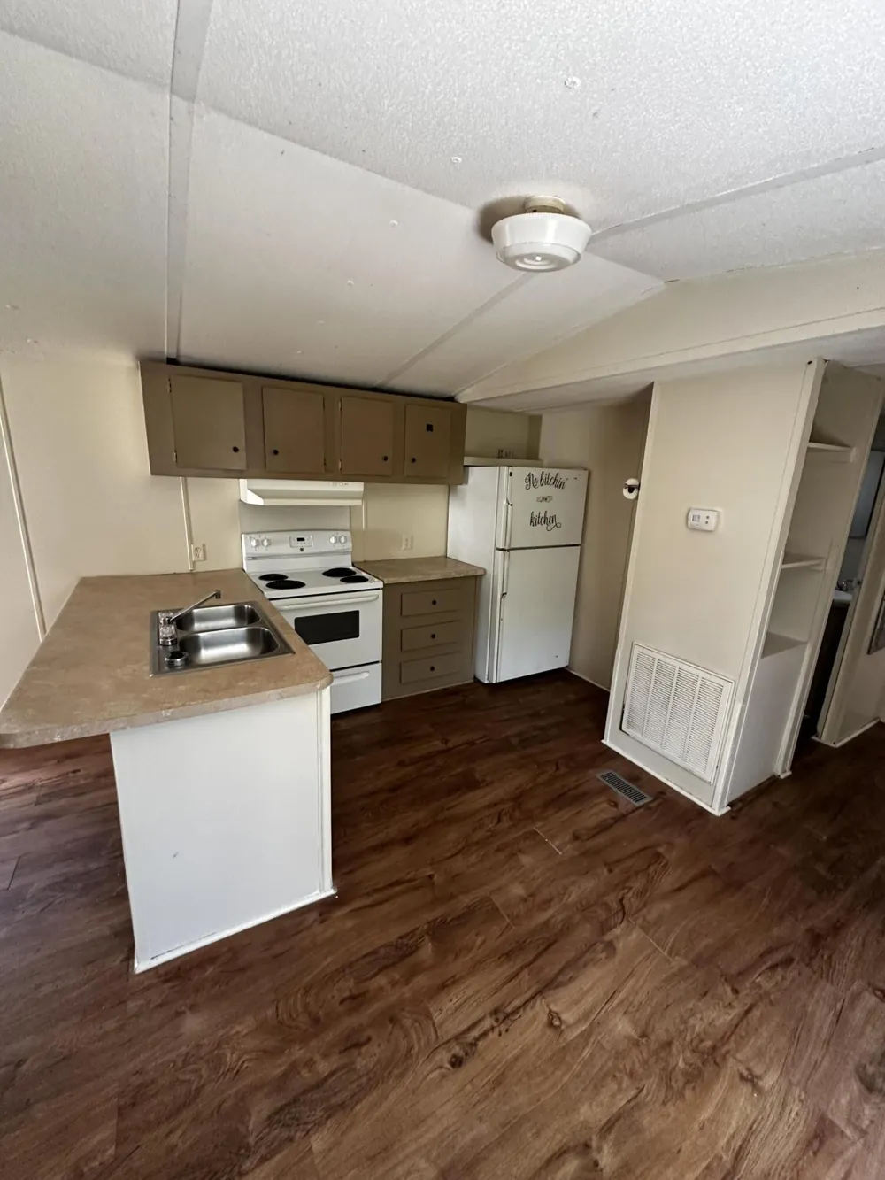 821 Dunn Road E Crandall, GA 30711