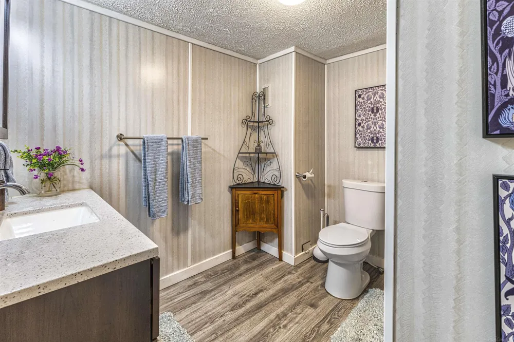 2980 E Houghton Lake Drive Markey Township, MI 48629
