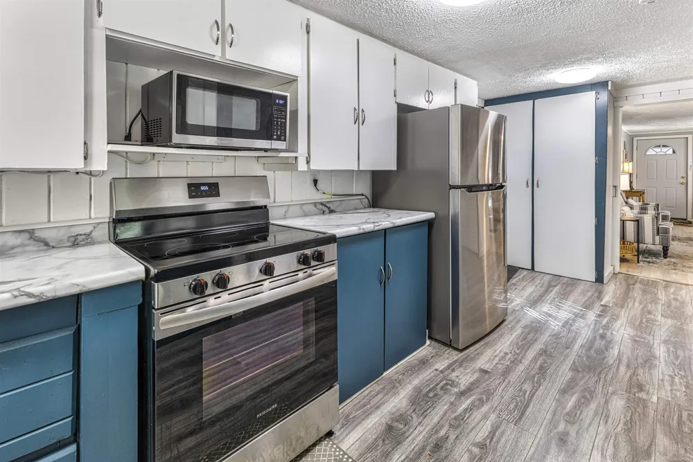 2980 E Houghton Lake Drive Markey Township, MI 48629