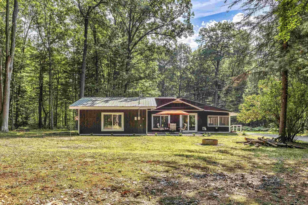 2980 E Houghton Lake Drive Markey Township, MI 48629