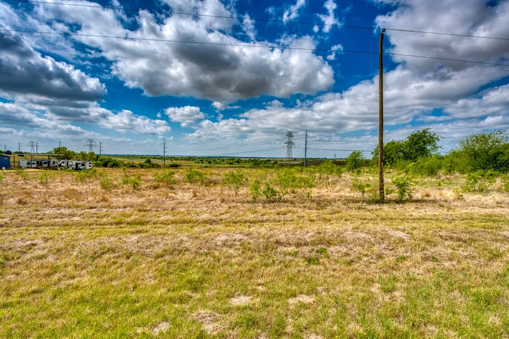 FM 2184 Rogers, TX 76569