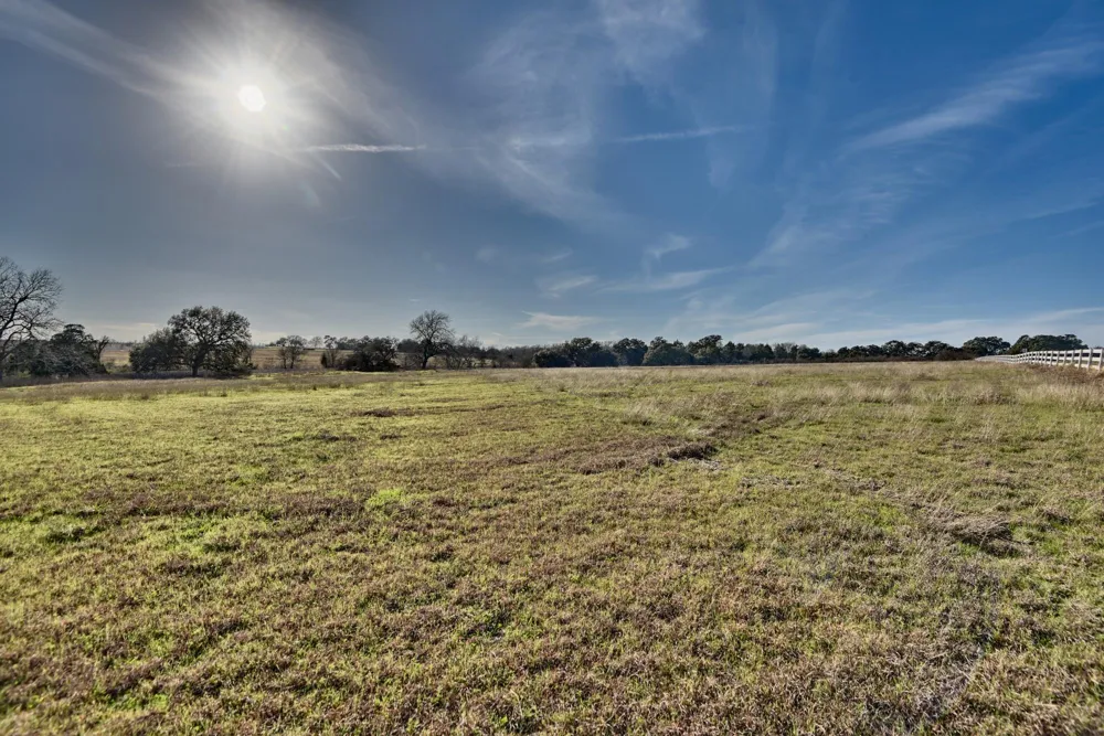 1855 Fm 1948 Views Burton, TX 77835