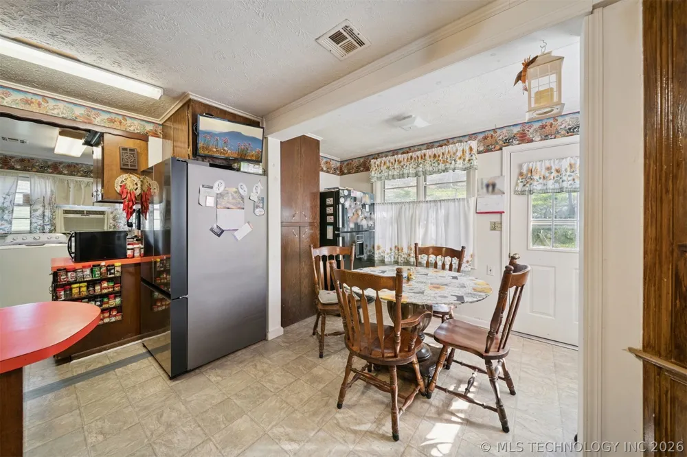 7002 E 482 Salina, OK 74365