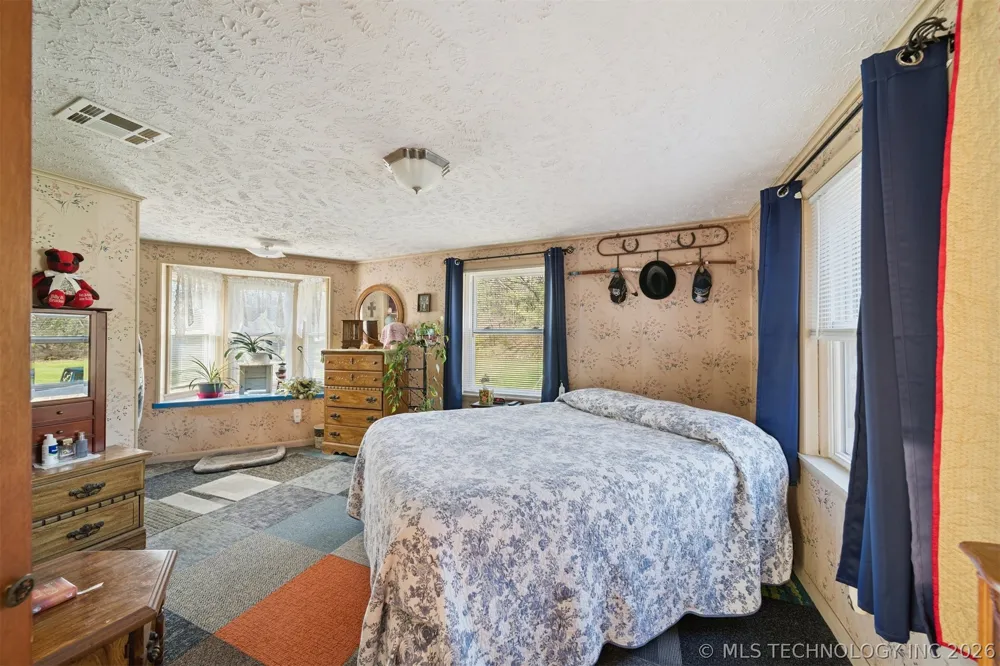 7002 E 482 Salina, OK 74365
