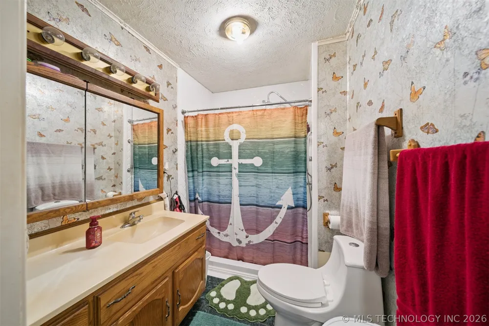 7002 E 482 Salina, OK 74365