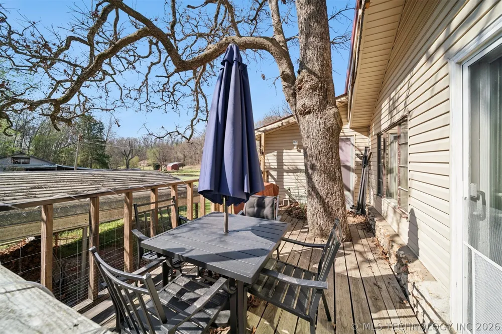 7002 E 482 Salina, OK 74365