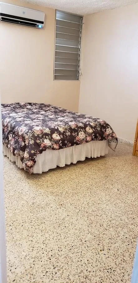 4-14 bloque 4k-10 ALTURAS DE MONTE BRISAS Fajardo, PR 00738