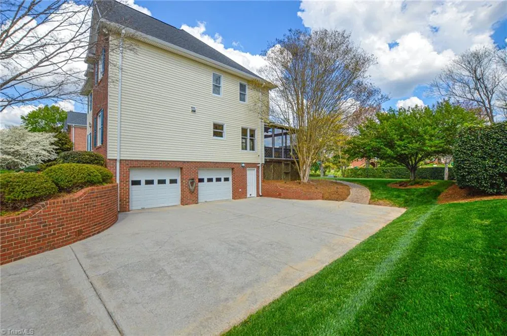 225 Fox Ridge Circle Lewisville, NC 27023