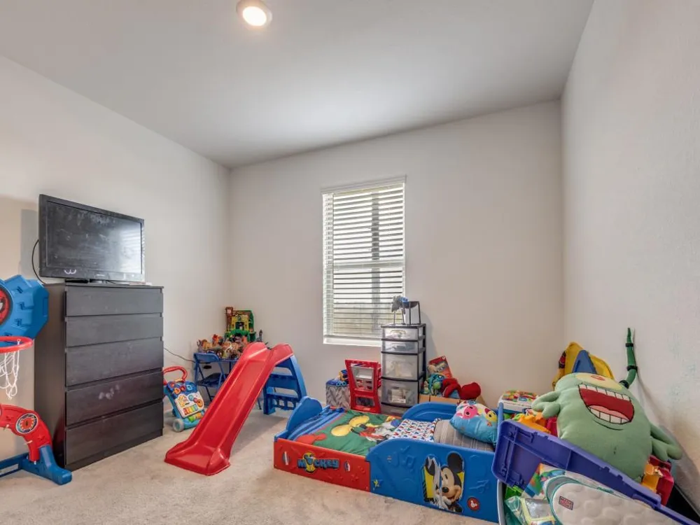 938 Mockingbird Passage Drive Beasley, TX 77417