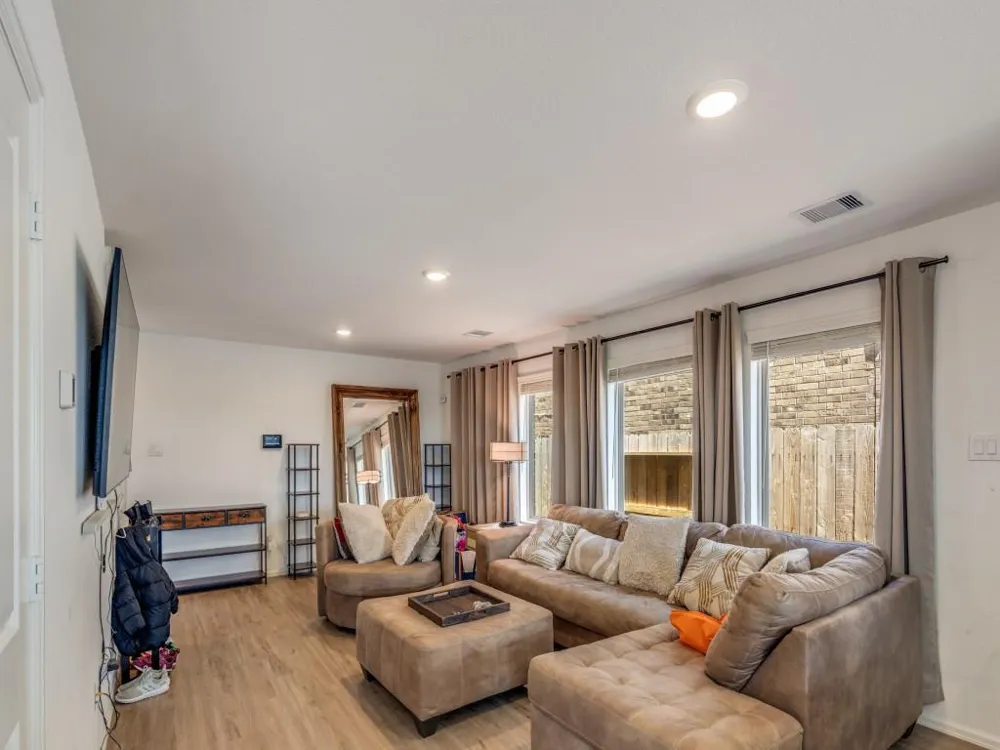 938 Mockingbird Passage Drive Beasley, TX 77417