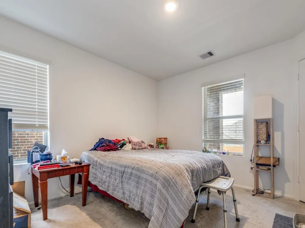 938 Mockingbird Passage Drive Beasley, TX 77417