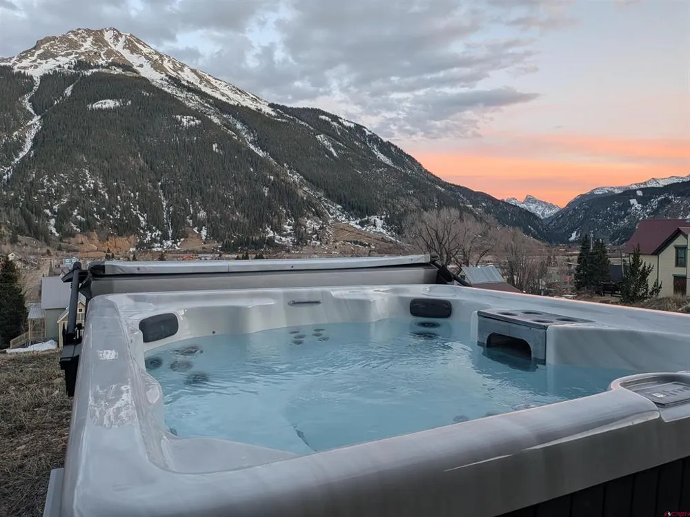 1068 Keystone Street Silverton, CO 81433