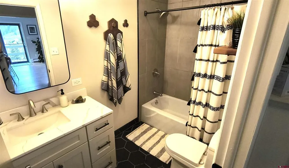 1068 Keystone Street Silverton, CO 81433