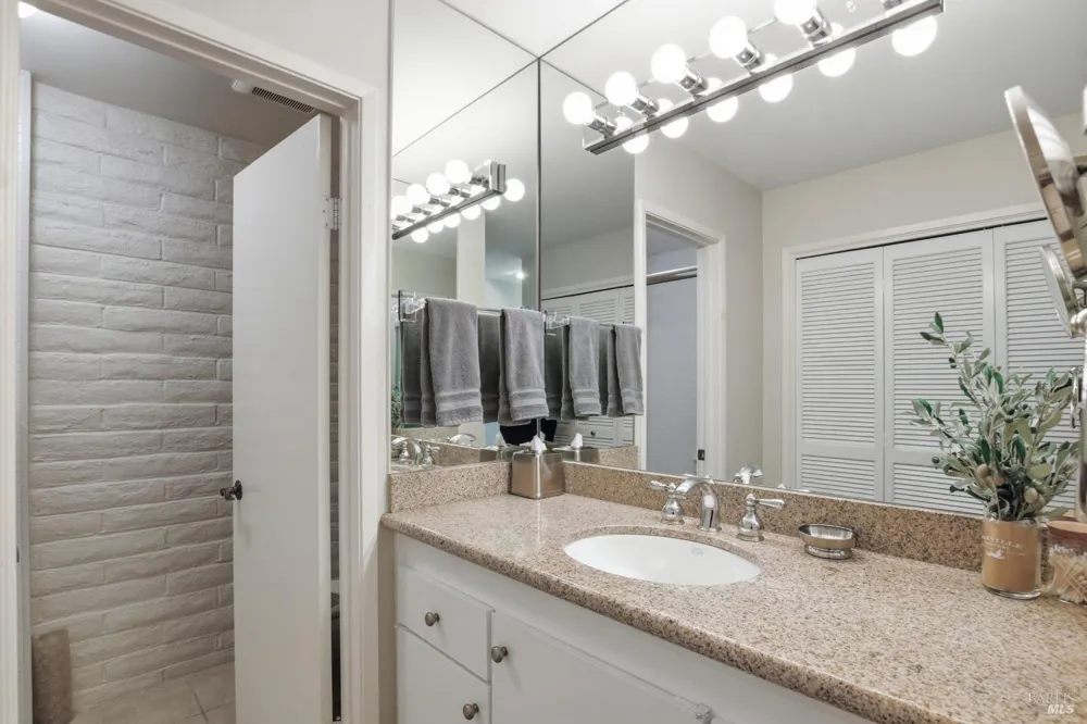 13 Fairways Drive Napa, CA 94558