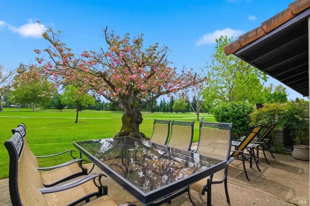 13 Fairways Drive Napa, CA 94558
