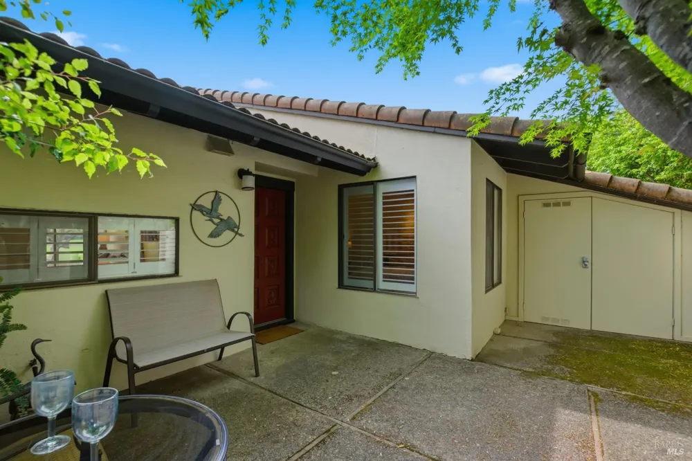 13 Fairways Drive Napa, CA 94558