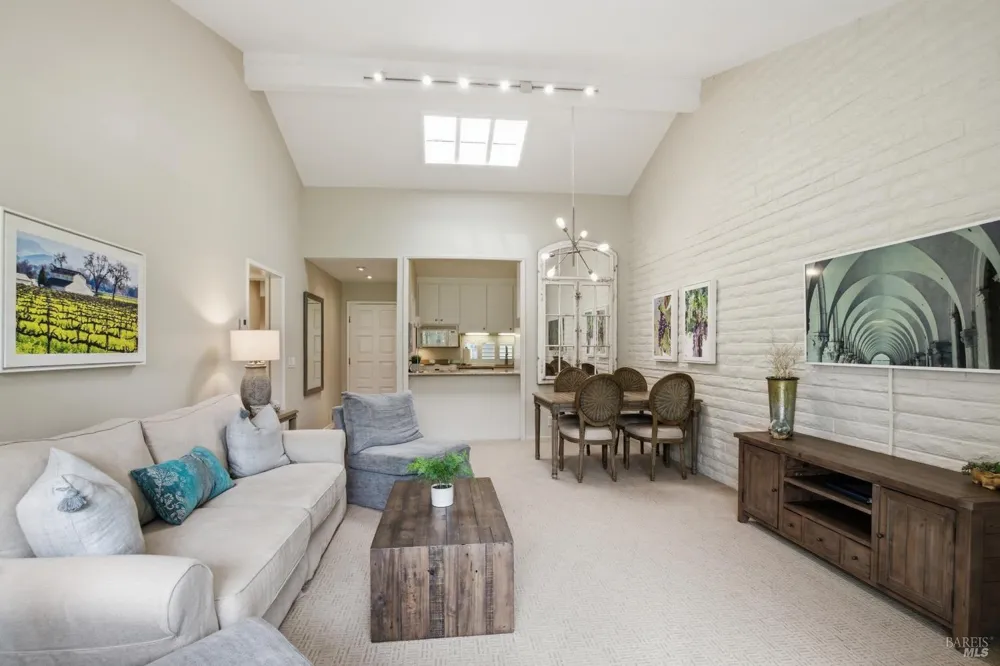 13 Fairways Drive Napa, CA 94558