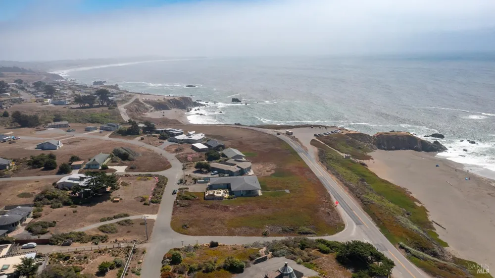 5405 El Camino Bella Bodega Bay, CA 94923