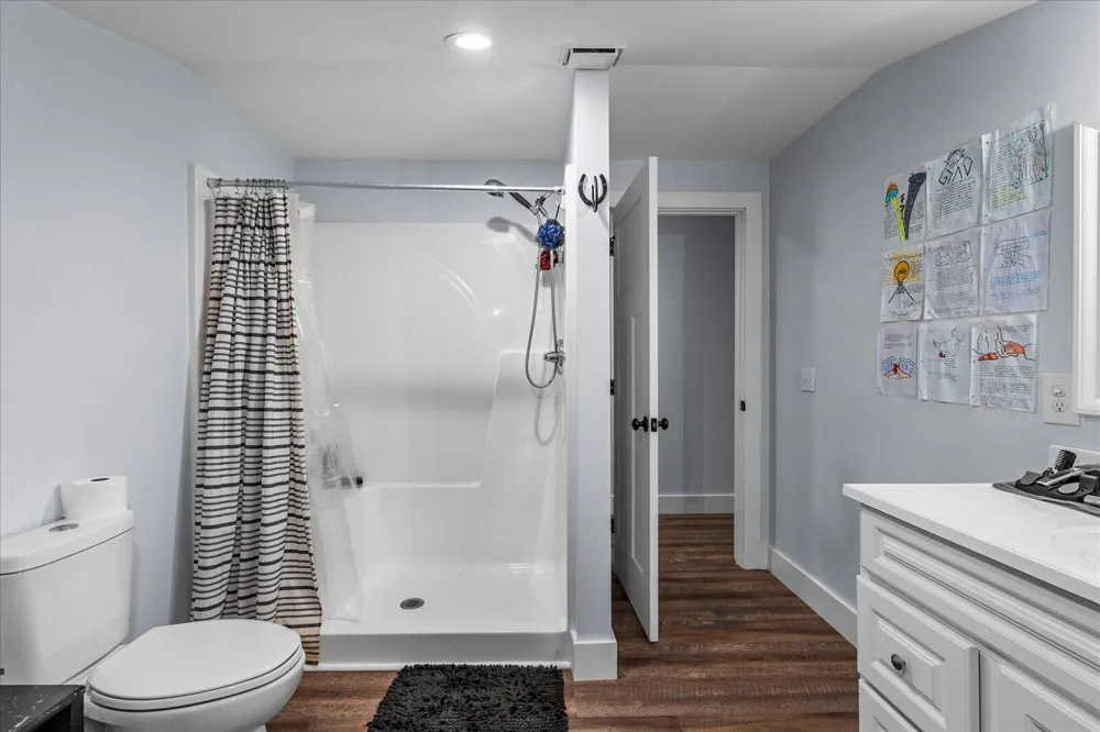 180 Mecca Pike Tellico Plains, TN 37385