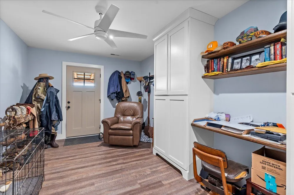 180 Mecca Pike Tellico Plains, TN 37385