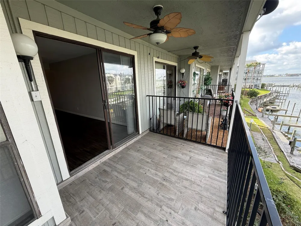 4011 Nasa Rd 1 Parkway #515 Seabrook, TX 77586