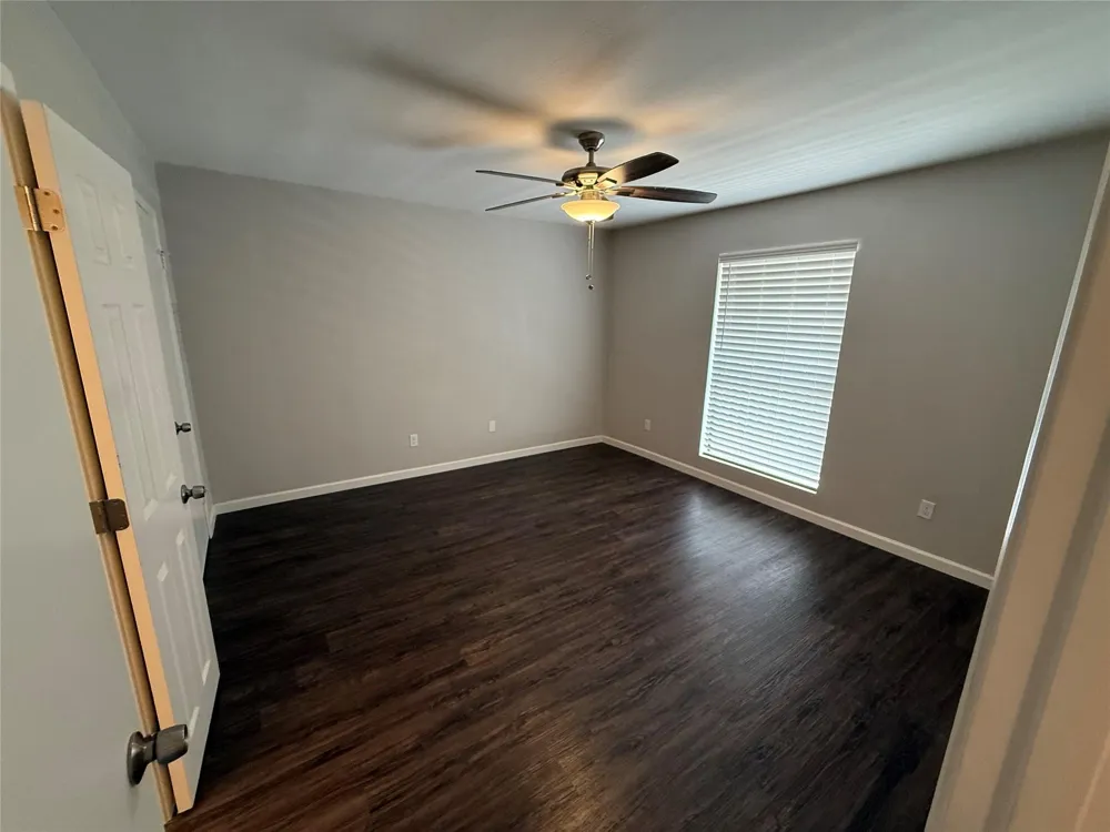 4011 Nasa Rd 1 Parkway #515 Seabrook, TX 77586
