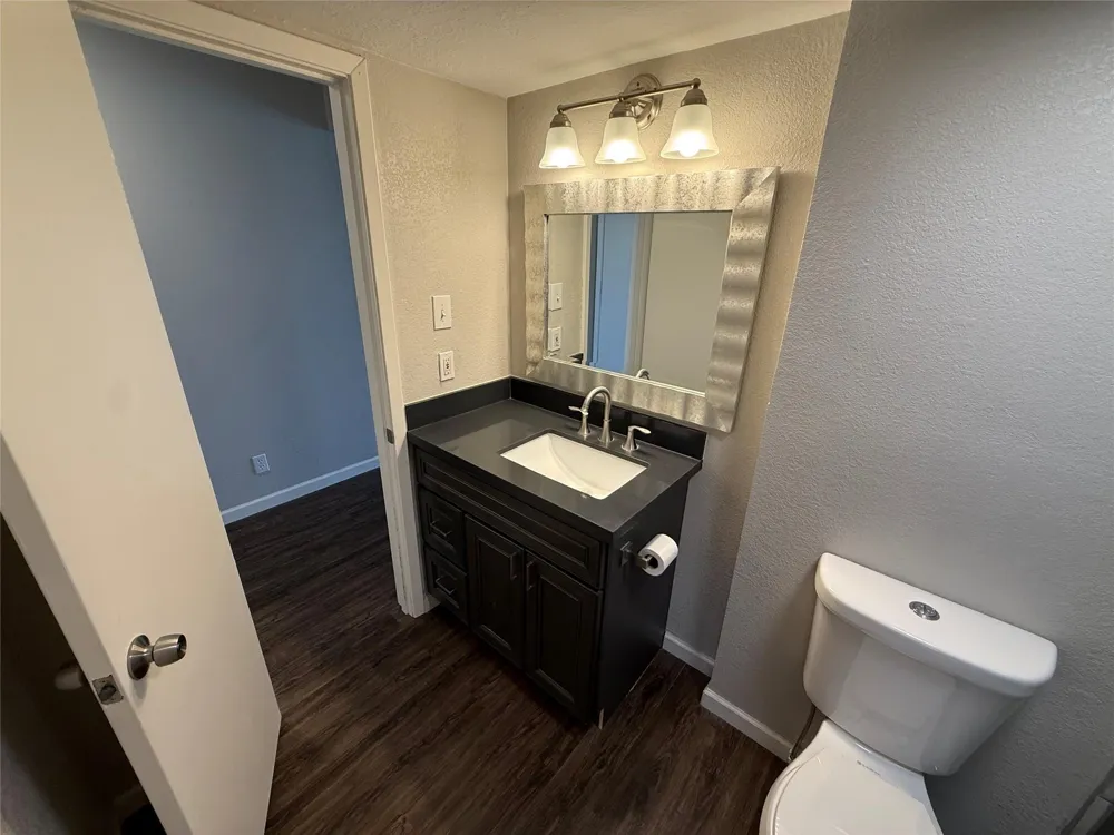 4011 Nasa Rd 1 Parkway #515 Seabrook, TX 77586