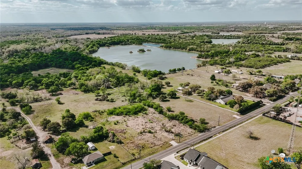 Vine Victoria, TX 77901