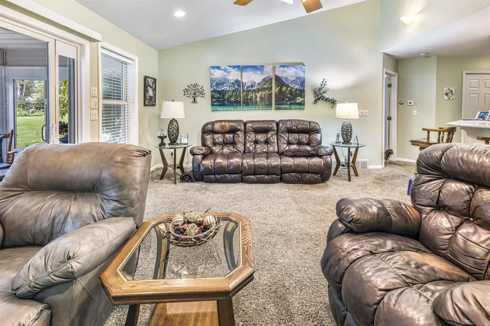 3396 Lansing Road Roscommon Village, MI 48653