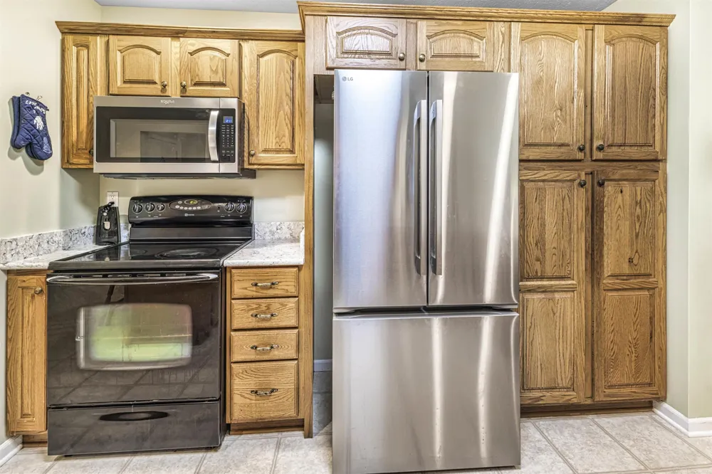 3396 Lansing Road Roscommon Village, MI 48653