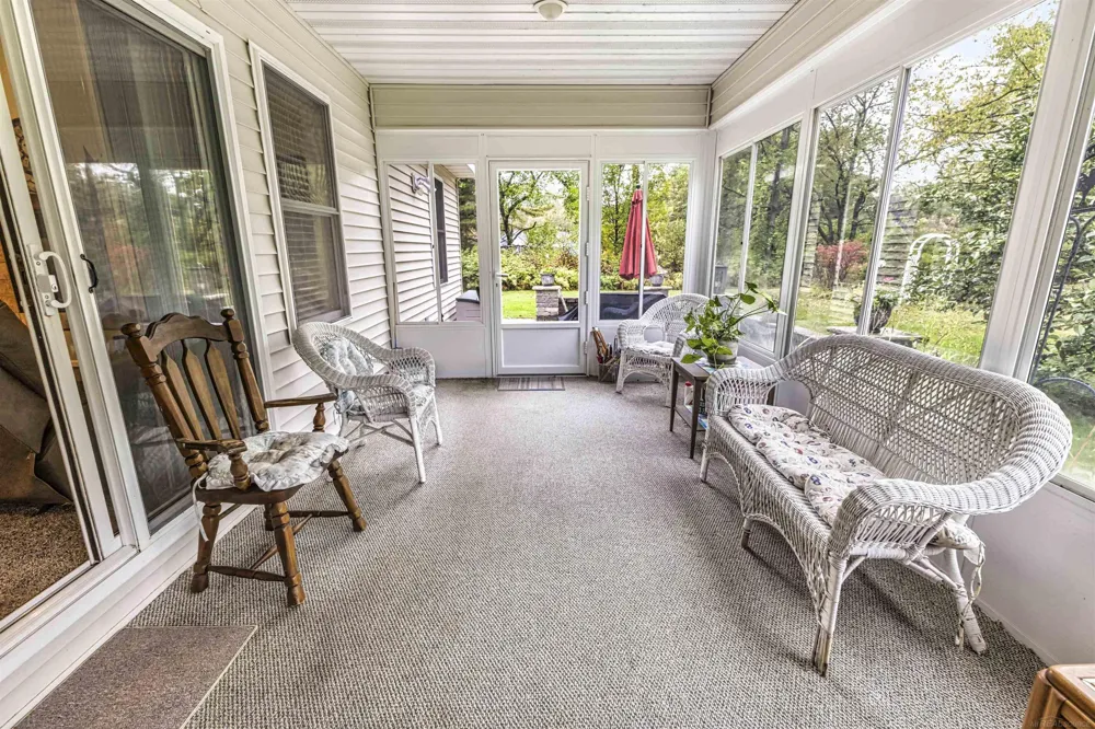 3396 Lansing Road Roscommon Village, MI 48653