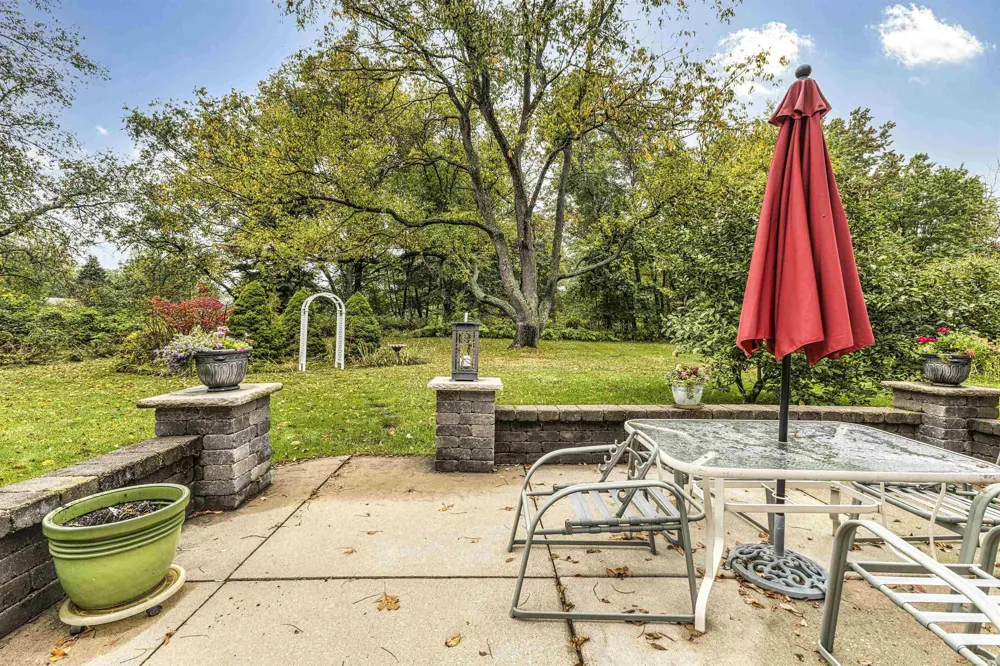 3396 Lansing Road Roscommon Village, MI 48653