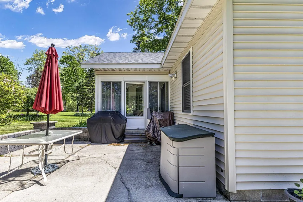3396 Lansing Road Roscommon Village, MI 48653