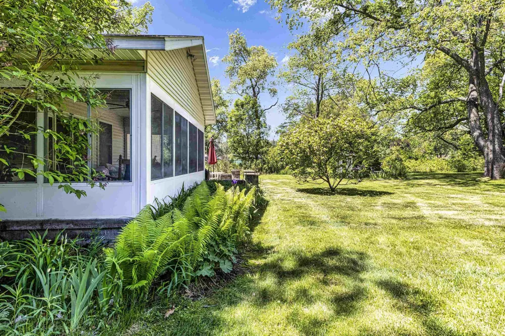 3396 Lansing Road Roscommon Village, MI 48653